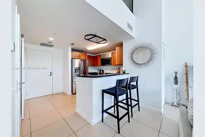 300 S Biscayne Blvd #L-1016, Miami, FL 33131 - Photo 6