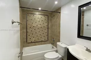 8635 NW 8th St, Miami, FL 33126 - Photo 4