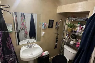 901 SW 6th Ct, Florida City, FL 33034 - Photo 6