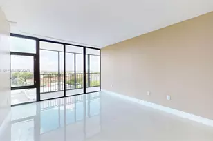 20100 W Country Club Dr, Aventura, FL 33180 - Photo 26