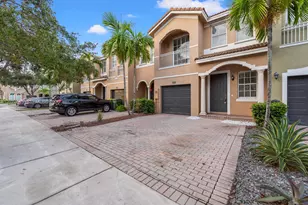 2511 SE 15th Ct, Homestead, FL 33035 - Photo 2