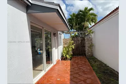 17221 SW 142nd Ct, Miami, FL 33177 - Photo 2