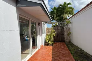 17221 SW 142nd Ct, Miami, FL 33177 - Photo 2