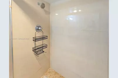 100 Bayview Dr #722, Sunny Isles Beach, FL 33160 - Photo 12