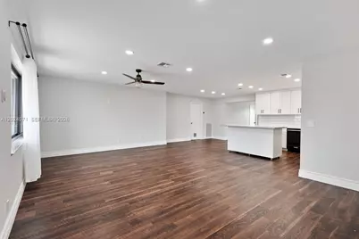 11901 NW 23rd St, Pembroke Pines, FL 33026 - Photo 2