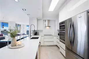 888 Brickell Key Dr, Miami, FL 33131 - Photo 10