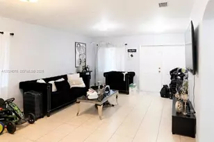 11001 SW 218th Terrace, Miami, FL 33170 - Photo 2