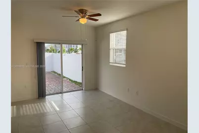 906 SE 17th St #0, Homestead, FL 33034 - Photo 6