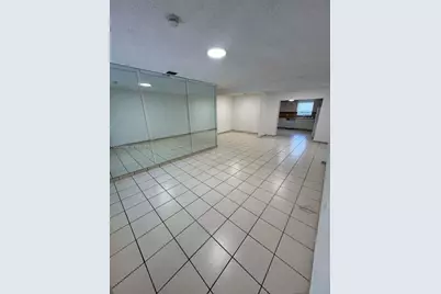 300 E 37th St #Main, Hialeah, FL 33013 - Photo 24