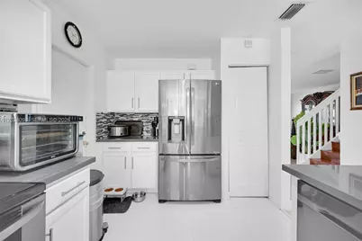 9732 SW 166th Ct, Miami, FL 33196 - Photo 12