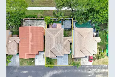 9732 SW 166th Ct, Miami, FL 33196 - Photo 2