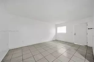 2011 Bay Dr, Miami Beach, FL 33141 - Photo 6