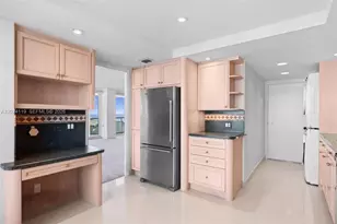 2100 S Ocean Ln, Fort Lauderdale, FL 33316 - Photo 12
