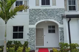 2764 SE 26th Ave, Homestead, FL 33035 - Photo 1