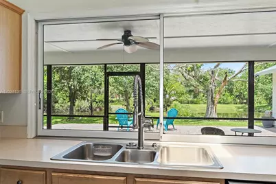 15305 N 96th St N, Palm Beach, FL 33478 - Photo 10