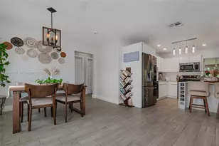 1130 NE 143rd St, North Miami, FL 33161 - Photo 8