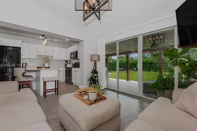 1130 NE 143rd St, North Miami, FL 33161 - Photo 4