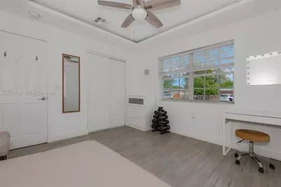 1130 NE 143rd St, North Miami, FL 33161 - Photo 20