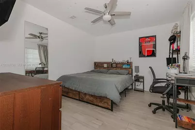 1130 NE 143rd St, North Miami, FL 33161 - Photo 6