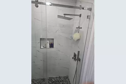 [Address not provided], Hialeah, FL 33012 - Photo 12