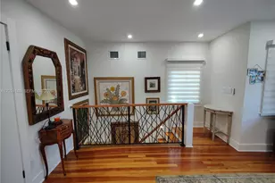1823 S Bayshore Ln, Miami, FL 33133 - Photo 24