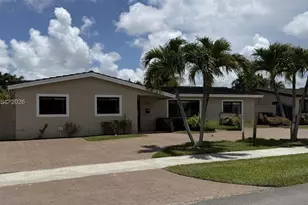 9800 SW 12th Terrace, Miami, FL 33174 - Photo 2