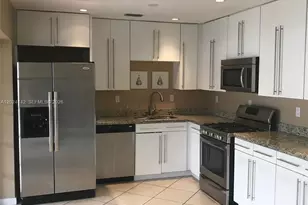 9800 SW 12th Terrace, Miami, FL 33174 - Photo 8