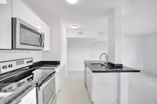 5731 NE 18th Ave, Fort Lauderdale, FL 33334 - Photo 6