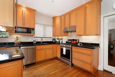 712 Navarre Ave, Coral Gables, FL 33134 - Photo 4