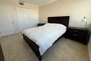 7135 Collins Ave, Miami Beach, FL 33141 - Photo 20