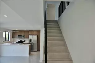 1179 NW 1st St, Florida City, FL 33034 - Photo 4