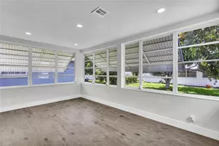 8521 NW 57th Ct, Tamarac, FL 33321 - Photo 14