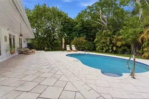 115 S Prospect Dr, Coral Gables, FL 33133 - Photo 16
