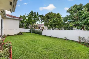 317 SW 185th Terrace, Pembroke Pines, FL 33029 - Photo 56