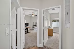 317 SW 185th Terrace, Pembroke Pines, FL 33029 - Photo 38