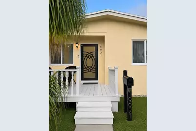 19921 Dothan Rd, Cutler Bay, FL 33157 - Photo 2
