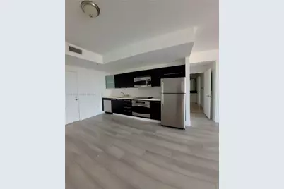 90 SW 3rd St #2208, Miami, FL 33130 - Photo 10
