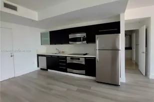 90 SW 3rd St, Miami, FL 33130 - Photo 10