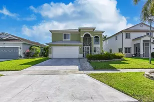 6256 Lansdowne Cir, Boynton Beach, FL 33472 - Photo 2