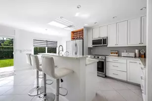 6256 Lansdowne Cir, Boynton Beach, FL 33472 - Photo 8
