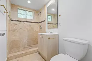 7950 Tatum Waterway Dr, Miami Beach, FL 33141 - Photo 16