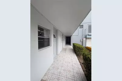 3551 NE 169th St #104, North Miami Beach, FL 33160 - Photo 2