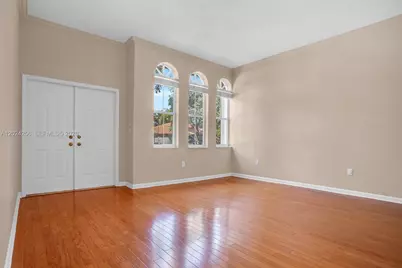 13964 N Cypress Cove Cir, Davie, FL 33325 - Photo 14