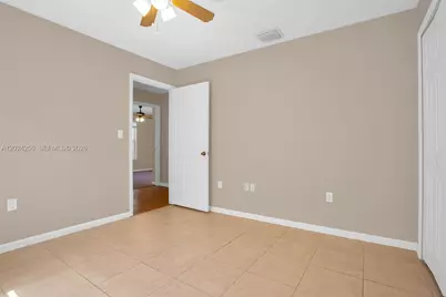13964 N Cypress Cove Cir, Davie, FL 33325 - Photo 28