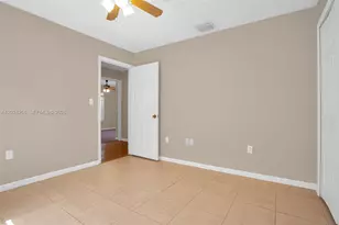 13964 N Cypress Cove Cir, Davie, FL 33325 - Photo 28