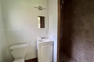 8440 NE 1st Ave, Miami, FL 33138 - Photo 8