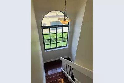 1126 NE 209th Ter, Miami, FL 33179 - Photo 22