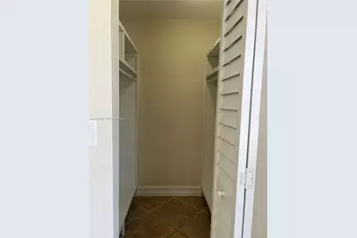 1126 NE 209th Ter, Miami, FL 33179 - Photo 8