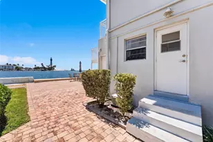 2508 Bay Dr, Pompano Beach, FL 33062 - Photo 12