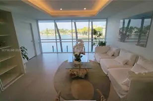 5900 Collins Ave, Miami Beach, FL 33140 - Photo 56